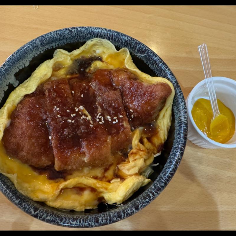 ソースかつ丼(キッチン柳)