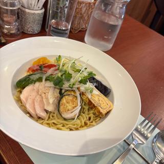 イタリアンな冷製中華大石製麺(タベルナ・パパ )