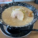 濃厚背脂醤油ラーメン