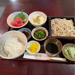 まぐろとろろ御膳(ふじ)