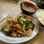 肉レバ季節野菜