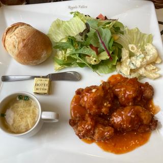 鳥の唐揚げチリソース