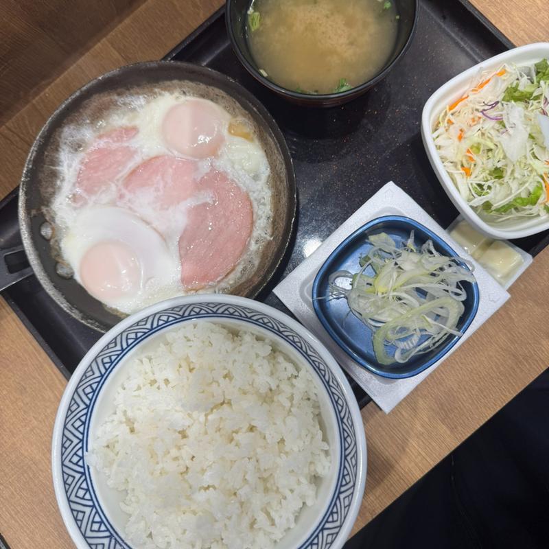 ハムエッグ納豆定食(吉野家 両国店 )