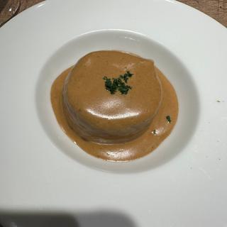 大根 ポルチーニ茸のクリームソース