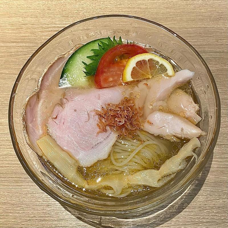 焙煎えび塩冷やしラーメン 〆のご飯付き(中華そば 無限 )