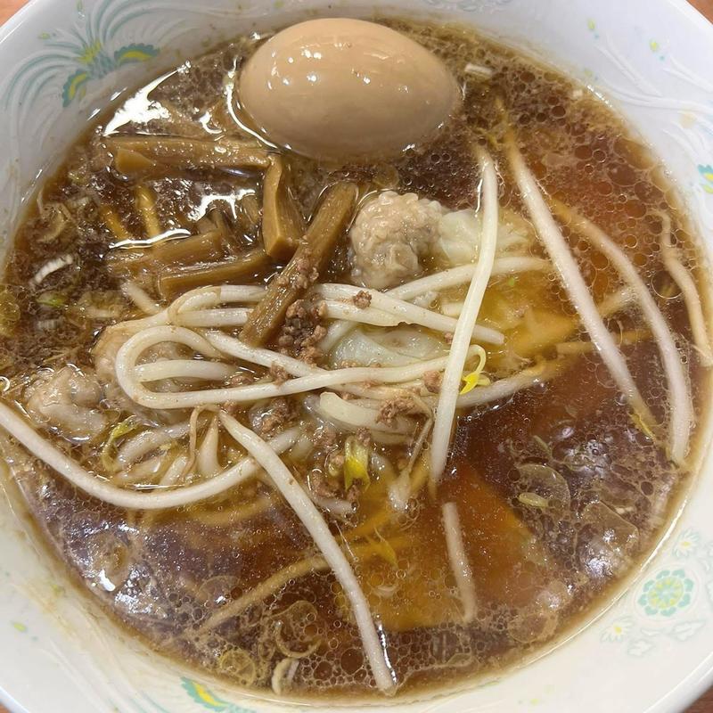 ワンタン麺 味玉入り(中華そば 丸福)