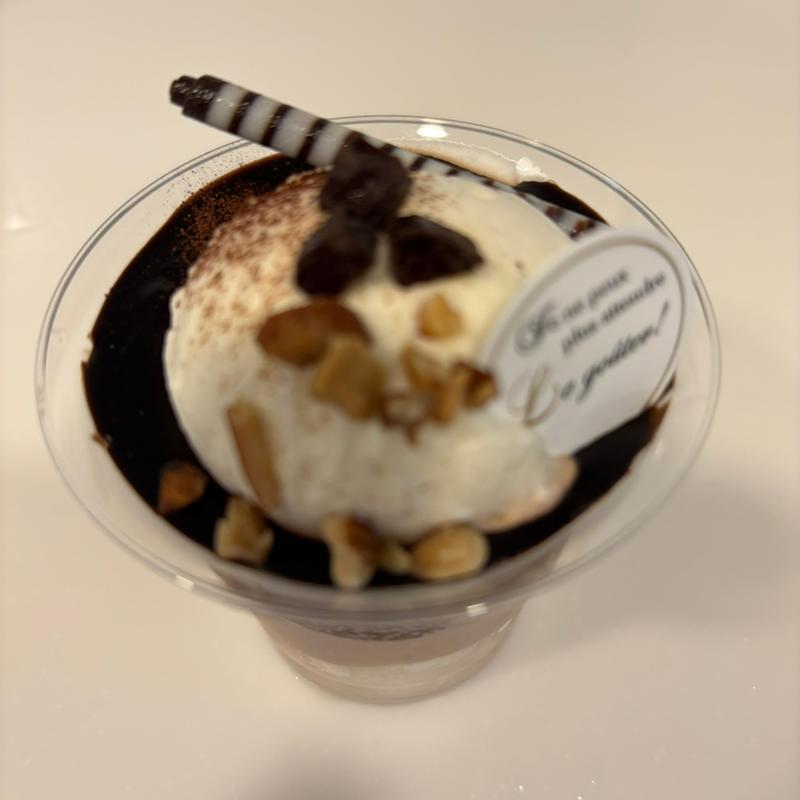 チョコレートパフェ(シャトレーゼ LABI品川大井町店)