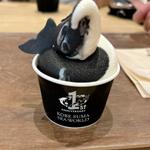シャチソフトクリーム