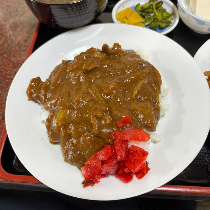 焼きそば目玉・カレー(乃ん喜)