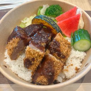 兵庫B級グルメ　ビーフカツ飯