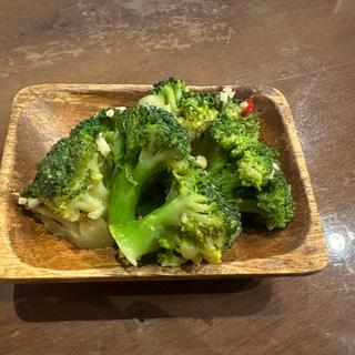ブロッコリーのペペロンチーノ味