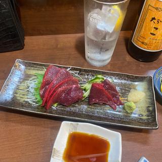生クジラ刺身(味処●酒処 とらや)