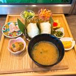 おにぎり御膳