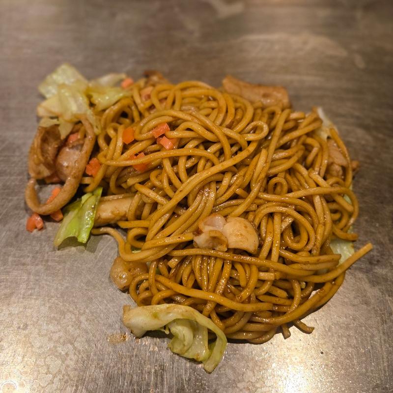 ミックス焼きそば(鉄板焼 三八七 - みはな -)