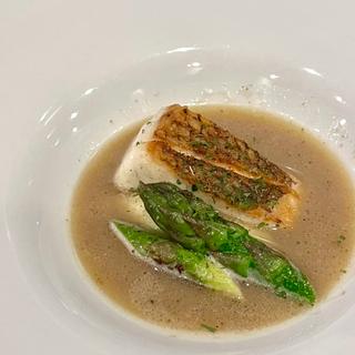 鯛のポワレ（おまかせコース）(鉄板料理 かえる)