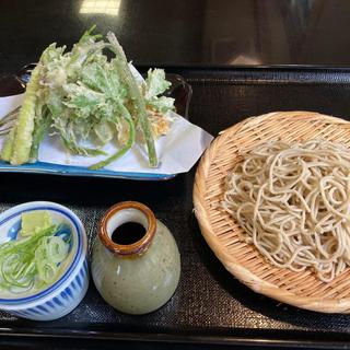 季節の野菜の天ぷら もり蕎麦
