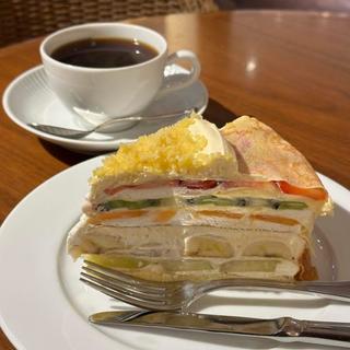 ミルクレープ(HARBS 二子玉川店)