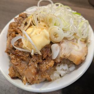 チャーシュー丼