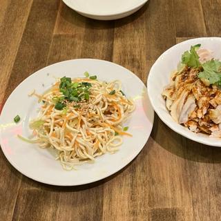 拌乾絲(台湾点心屋台 巧匠 (チャオジャン))