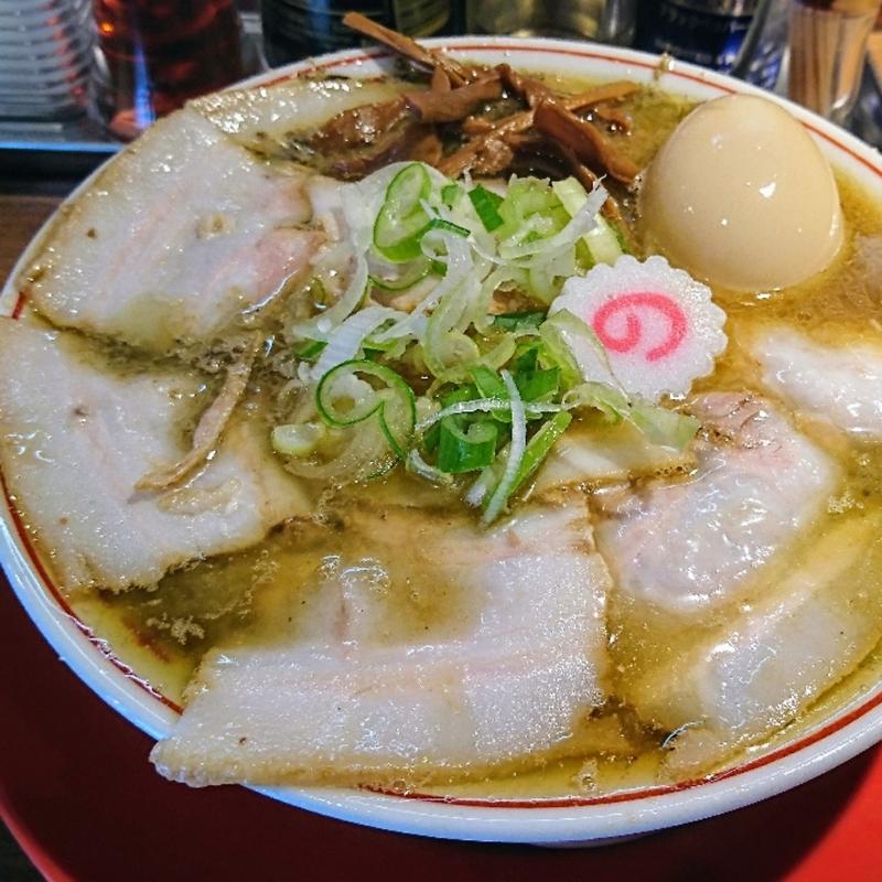 マシニボ肉中華 味玉(肉煮干中華そば さいころ)