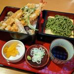 活〆真穴子と大海老の天重と宇治抹茶そば