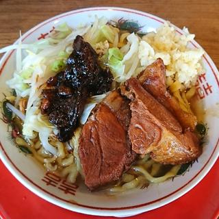 豚パンチ(肉煮干中華そば さいころ)
