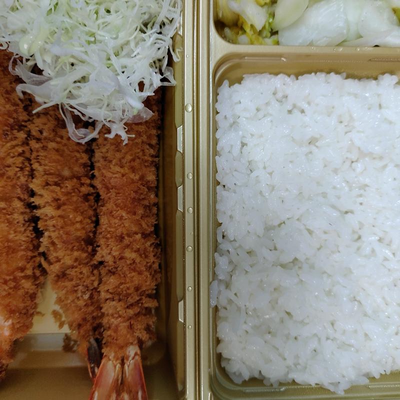 車海老フライ弁当 味噌煮付(とんかつまい泉 青山本店)