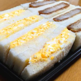自社製タマゴ＆ヒレカツサンド