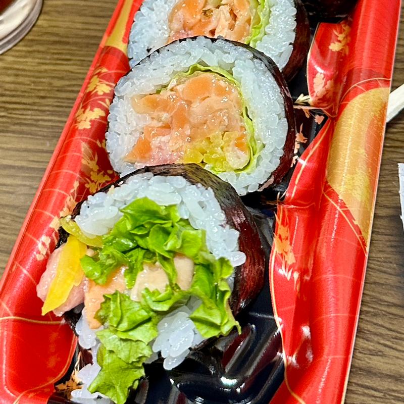 サーモンとろたく太巻(ハーフ)(ベルクス 東墨田店)