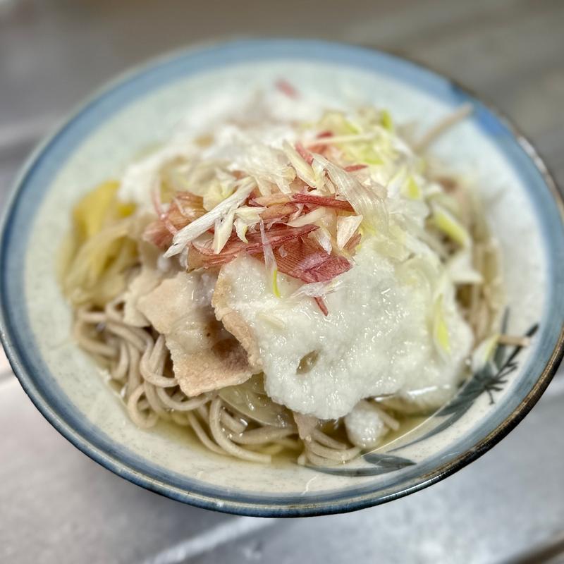 とろろ肉そば(ベルクス 東墨田店)