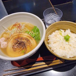 銀笹塩ラーメン
