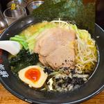 特製ラーメン（塩）(壱八家 東戸塚本店)