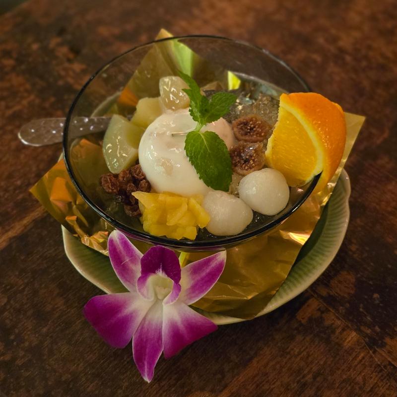 ロンガン入りココナッツミルクプリン(チェディルアン ハービスENT)