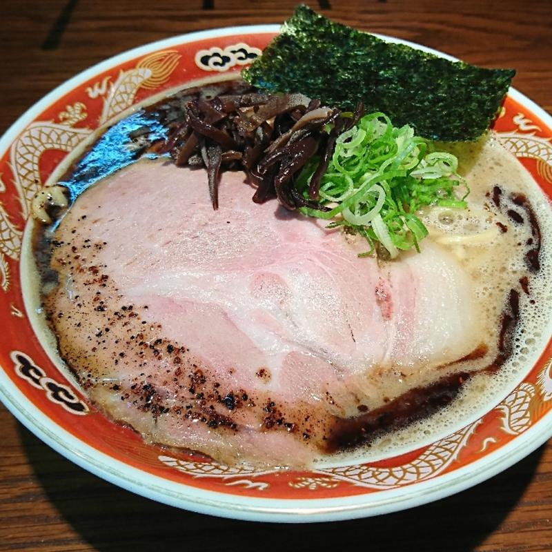 濃厚ラーメン黒(濃厚ラーメン　かなや)