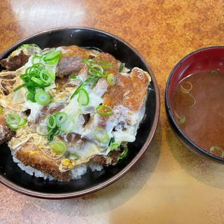 だぶるご飯少なめ肩ロース 赤だし