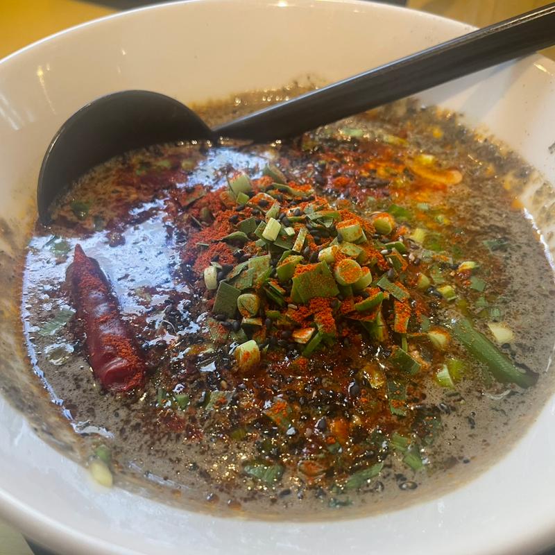 四川黒胡麻担々麺(南修軒)