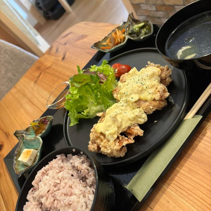 チキン南蛮定食(ぷちるぽ食堂)