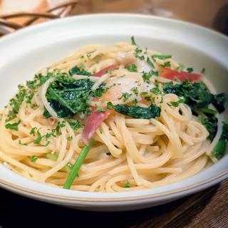 北寄貝とほうれん草のパスタ