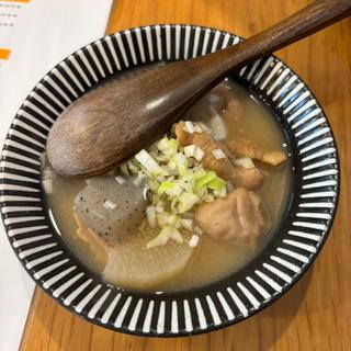 もつ煮込み