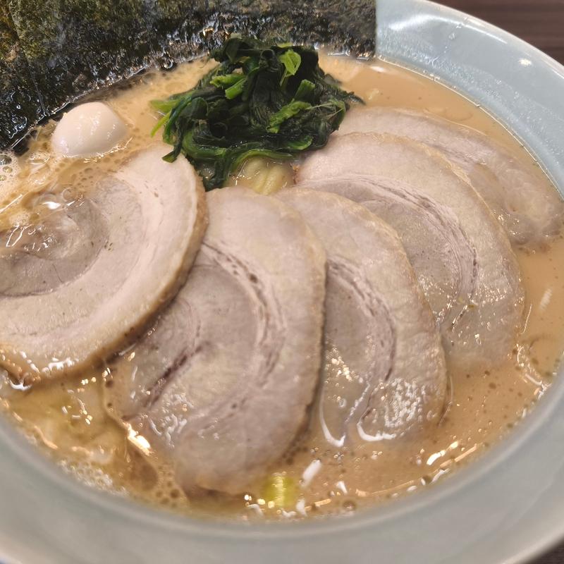 チャーシュー麺　大盛り(横浜家系ラーメン 海老名 魂心家)