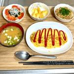 オムライス定食