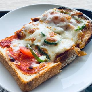 ピザトースト