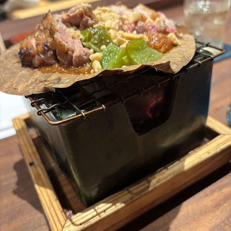 鴨の朴葉焼き(藁焼 みかん)