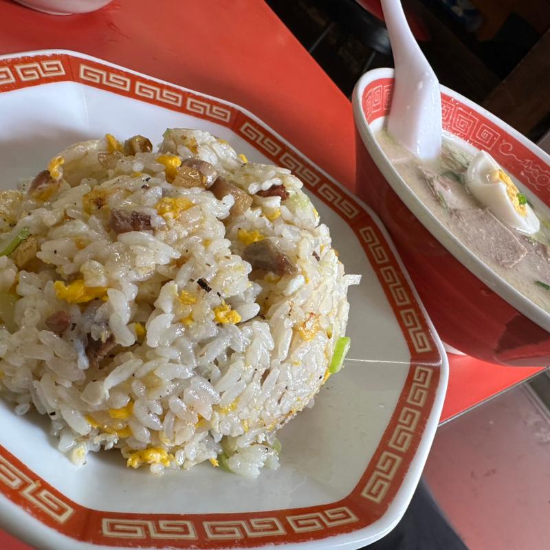 チャーハン半ラーメンセット(九州ラーメン 銀嶺 )