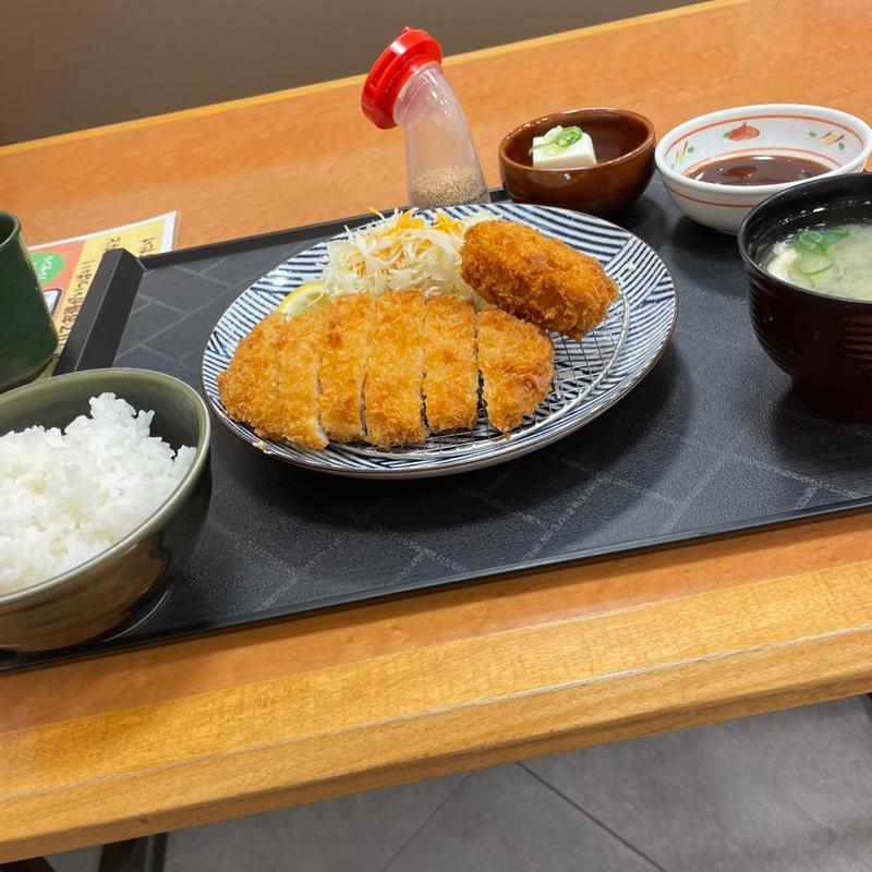 とんかつ&カニクリームコロッケ(宮本むなし 西元町店 )