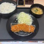 丸太ヒレかつ定食(松のや 中野坂上店)