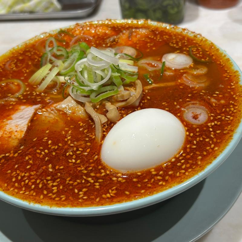 辛中華4辛卵トッピング(神田ちえちゃんラーメン)