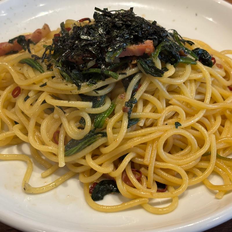 ほうれん草とベーコンのペペロンチーノ醤油(下町パスタバル ブリラーレ新小岩北口)