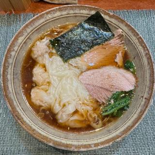 ワンタン醤油らーめん
