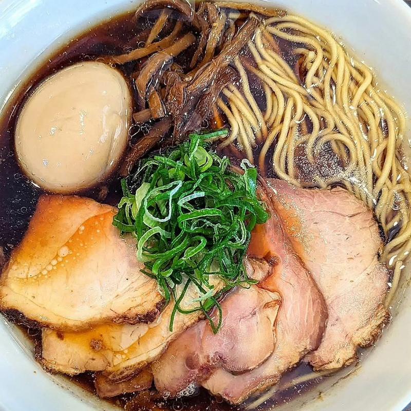 チャーシュー麺 醤油 味玉(かしわぎ)